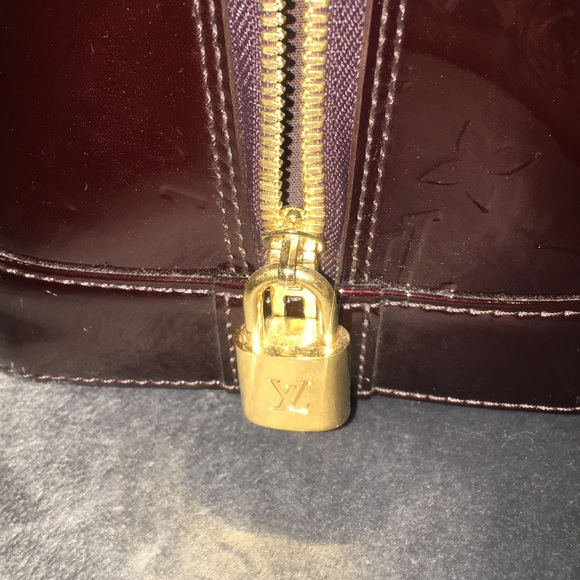 Louis Vuitton Alma GM - Picture 4 of 8